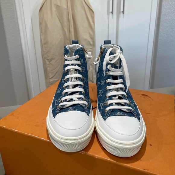 LOUIS VUITTON LV STELLAR
HIGH TOP DENIM BLUE WOMENS SIZE 7.5 - Picture 2 of 4